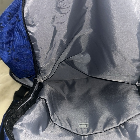 Adidas Backpack - Picture 5 of 9